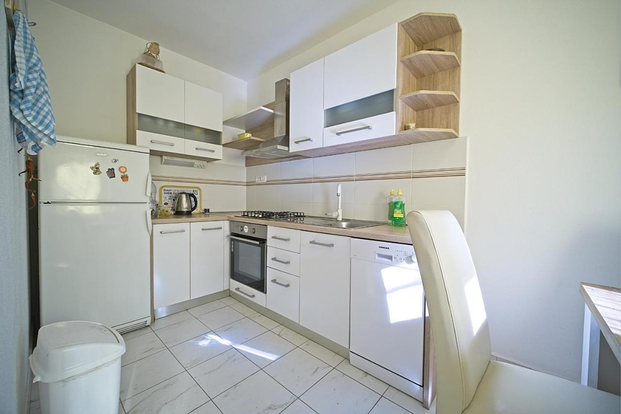 Apartment Renata بوستيرا المظهر الخارجي الصورة